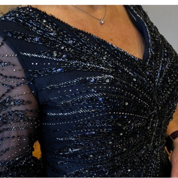 Montage MonCheri Formal Gown-NWOT- Perfect for  5ft 2 & under!Gorgeous Beading! - Picture 2 of 8